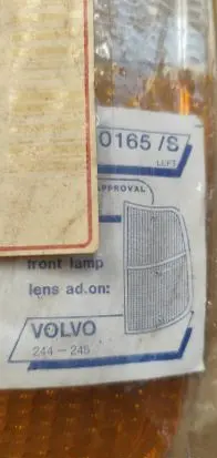 Volvo 240 Front bumper turn signal 90300411