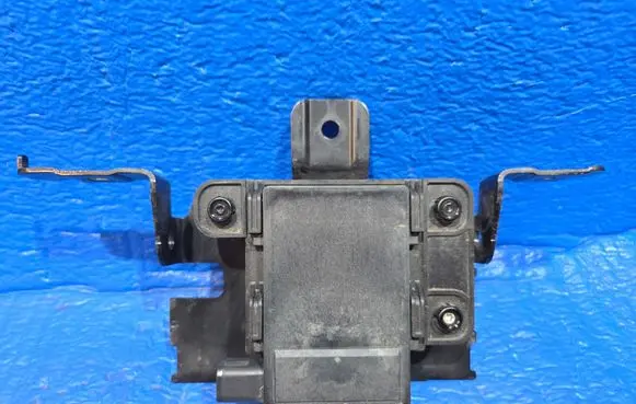 Ford Kuga III Distronic sensor radar ML3T-9G768-AL