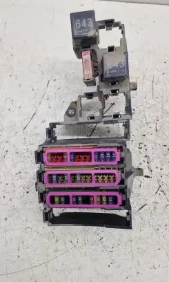 Audi A4 S4 B8 8K Fuse box set 8A0937530