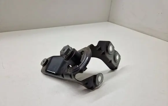 BMW X3 G01 Fender mounting bracket 7397513
