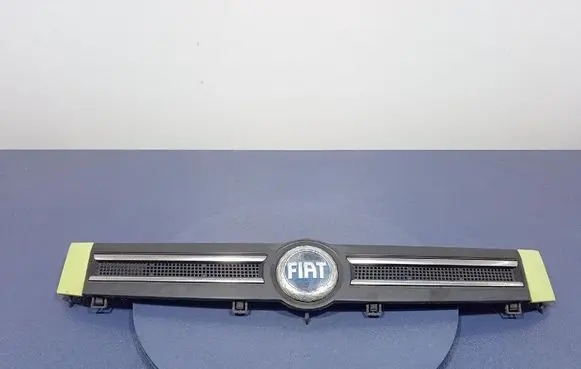 Fiat Panda 141 Front grill 735353899