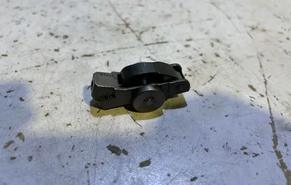 Dodge Durango III Valve rocker arm 