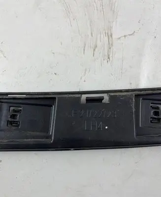 BMW 2 F22 F23 Sill/side skirt trim 7268077 15857711