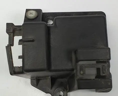 Ford B-MAX Rear bumper mounting bracket AV11-17A882-AB