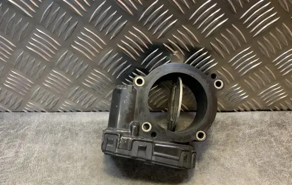 Mercedes-Benz E W212 Engine shut-off valve A6510900070