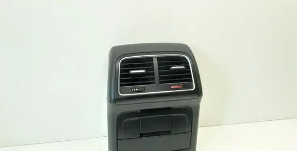 Rear air vent grill