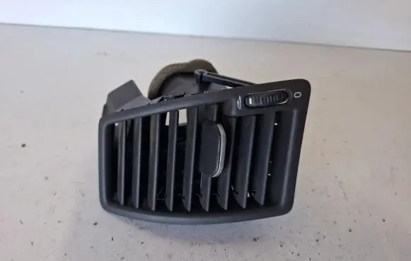 Volvo XC90 Dashboard side air vent grill/cover trim 3409398 1264