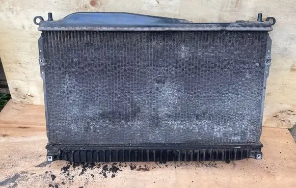 Coolant radiator