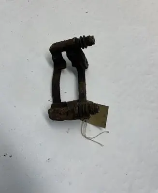 Opel Vivaro Brake caliper pad carrier rear 