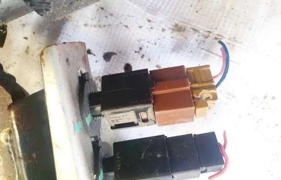 Brake pedal sensor switch