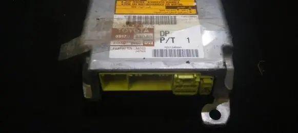 Toyota Avensis Verso Airbag control unit/module 8917044040 89170-44040