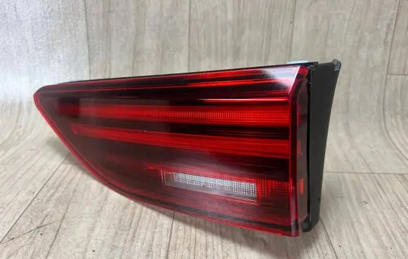Volkswagen Golf VIII Rear/tail lights 5H0945093F