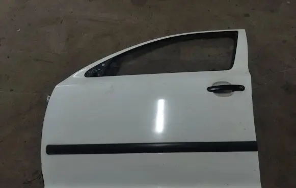 Skoda Octavia Mk2 (1Z) Front door 1Z0837655 117726 0246D0