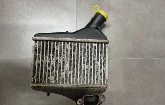 Honda CR-V Intercooler radiator 1271004520
