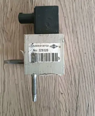 Mercedes-Benz EQC Air conditioning (A/C) expansion valve A2938301201