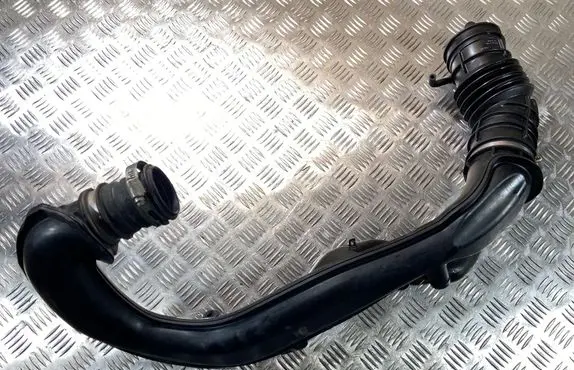 Ford Kuga II Air intake hose/pipe F1F19C623B
