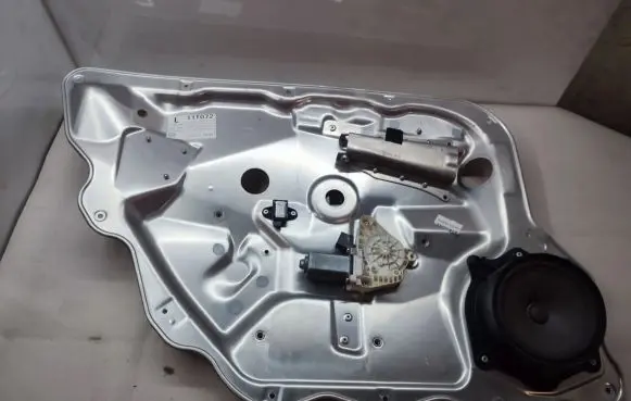 Mercedes-Benz S W221 Rear door window regulator with motor A2218203102