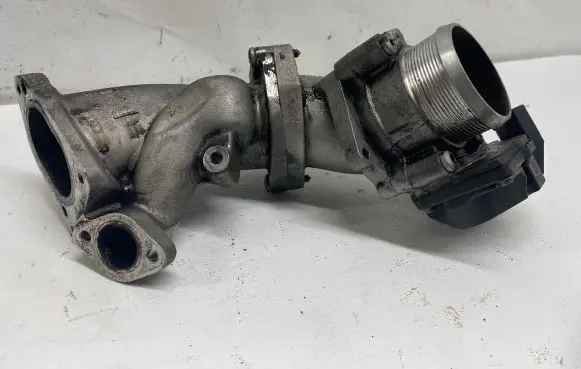 Audi A4 S4 B7 8E 8H Engine shut-off valve 8E0145997 059145950B