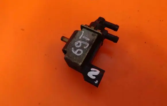 Isuzu Trooper Turbo air boost pressure sensor 69T K5T48190