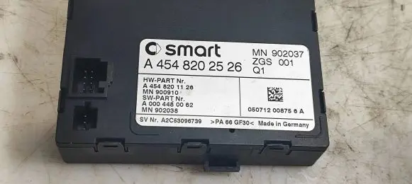 Smart ForFour I Other control units/modules A4548202526 A4548201126 A2C53096739