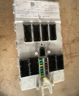 BMW X1 F48 F49 Other control units/modules 2611139385 6825520 116RI001097