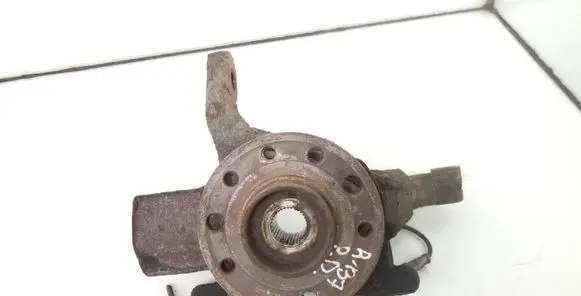 Opel Zafira B Front wheel hub spindle knuckle