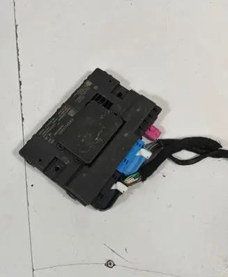 Audi A4 S4 B9 Gateway control module 8W8907468D