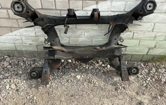 BMW X6 M Rear subframe
