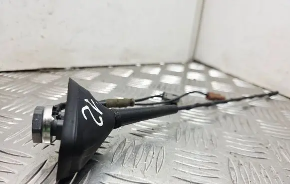Nissan Navara D23 Aerial GPS antenna 282B34KJ1A
