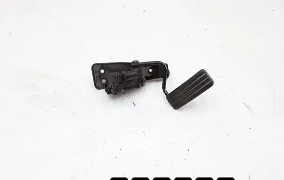Renault Espace III Accelerator throttle pedal 8200007512