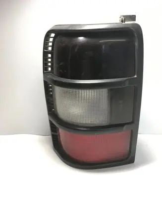 Mitsubishi Pajero Rear/tail lights 0431540L