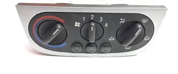 Opel Tigra B Climate control unit 0209I209 M7256