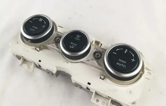 Mazda 6 Climate control unit