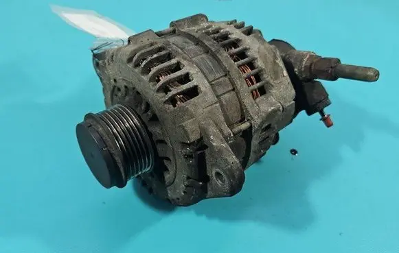 Opel Astra H Generator/alternator IMPRK1504519
