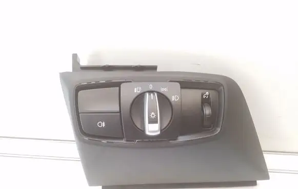 BMW i3 Light switch 986581202 9865812