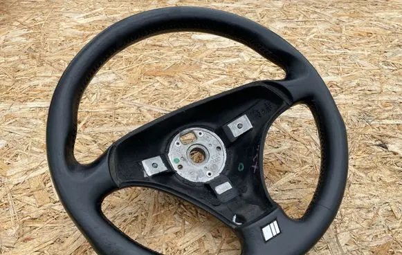Audi TT Mk1 Steering wheel 8H0419091A 8N0124A