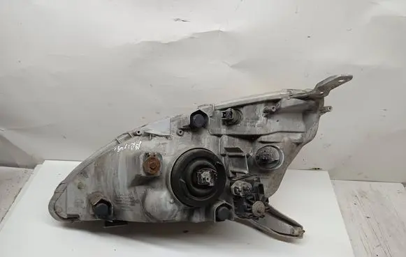 Toyota Prius (XW10) Headlight/headlamp 10071223