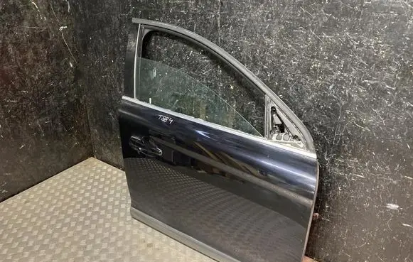 Volvo XC60 Front door 
