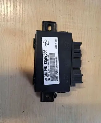 Opel Insignia A Seat control module 13502556
