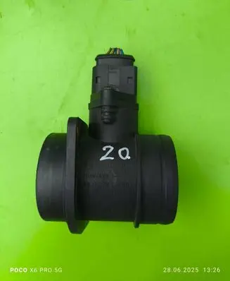 Audi A3 S3 8P Mass air flow meter 0280218002 06A906461A