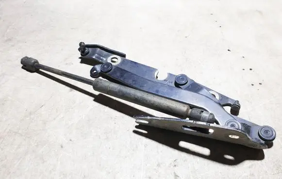 Audi A4 S4 B6 8E 8H Tailgate/trunk/boot hinge 8E5827302B