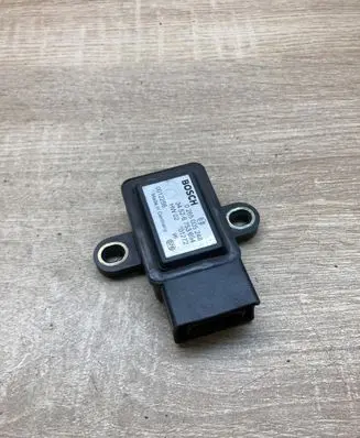 BMW 5 E39 ESP acceleration yaw rate sensor 6753694 0265005248