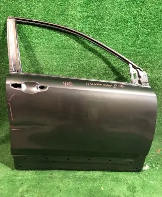 Honda CR-V Front door