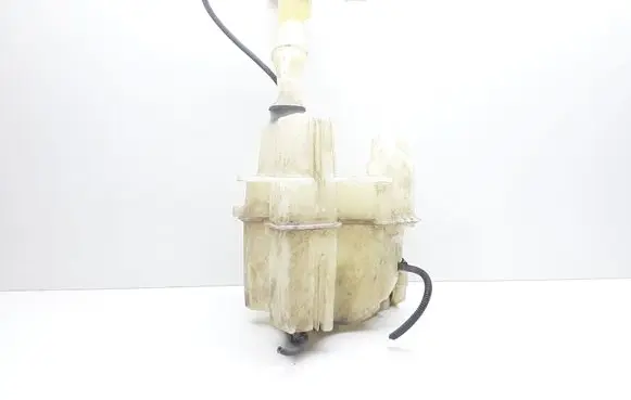 Volvo XC70 Windshield washer fluid reservoir/tank 30655661