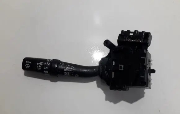 Toyota Avensis T250 Wiper control stalk 173654 173821