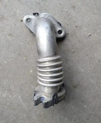 Ford Galaxy EGR valve line/pipe/hose 84715F01