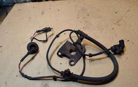 Chrysler Grand Voyager II ABS rear brake sensor 