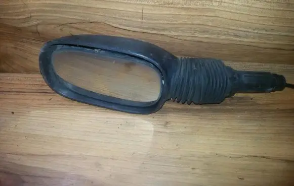 Ford Ka Front door electric wing mirror e9010113