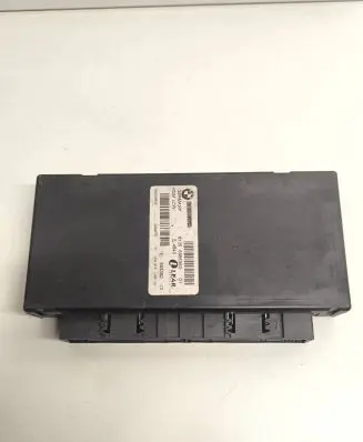 BMW 5 E60 E61 Gateway control module 6985363