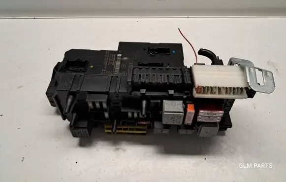 Mercedes-Benz C W204 Comfort/convenience module 2049060405 5DK011022-00